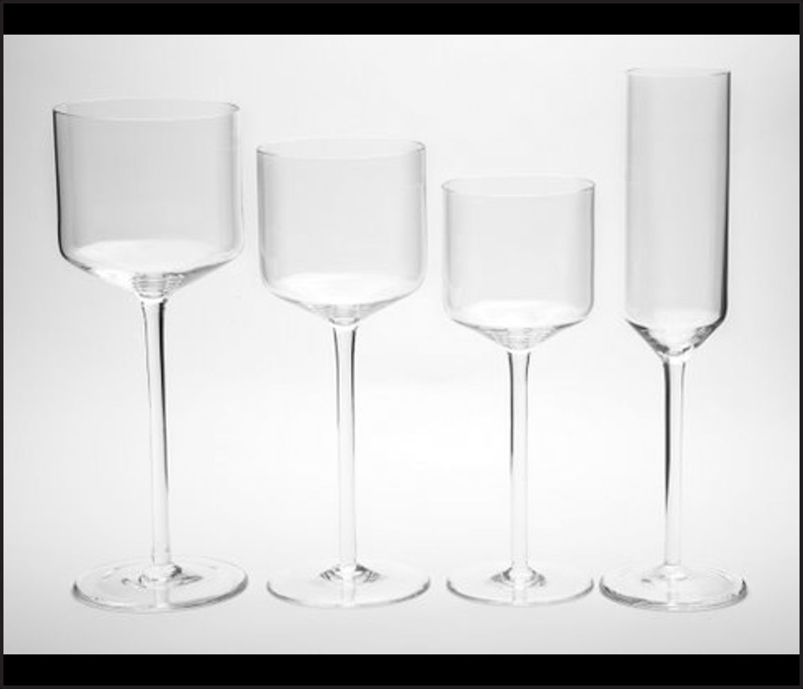Set of four cylindrical modern crystal wine and champagne glasses
